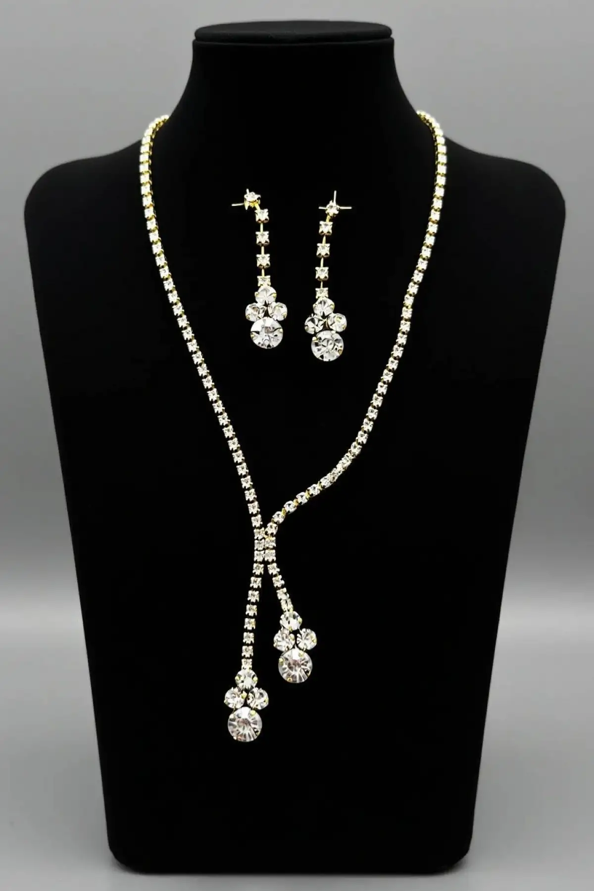 Altın Renk Taş Detaylı Abiye Set