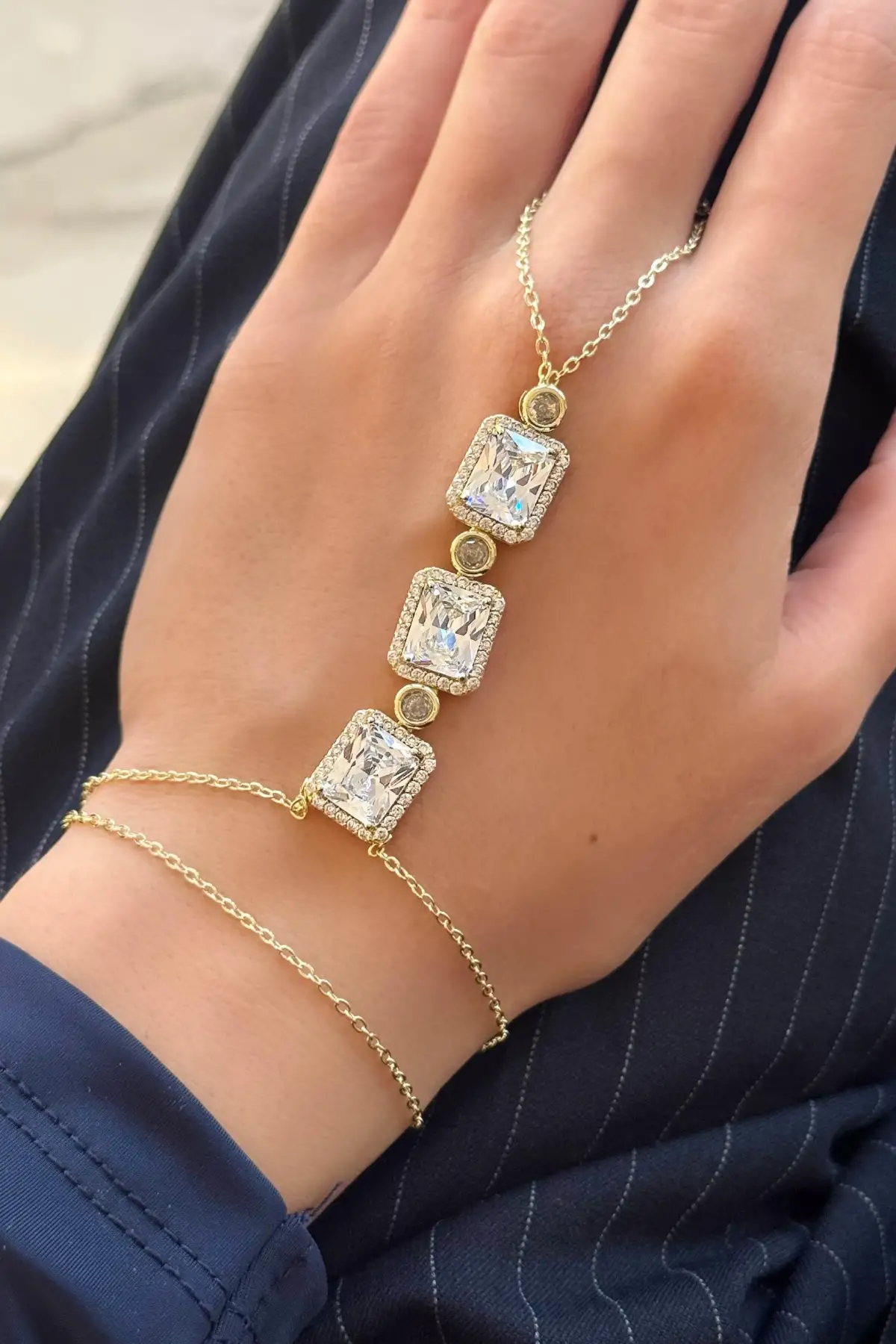 Altın Renk Taş Detaylı Altın Kaplama VİP Şahmeran