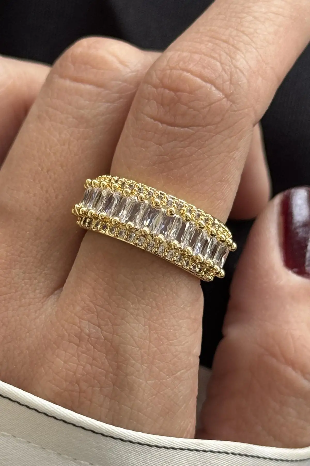 Altın Renk Taş Detaylı Ayarlanabilir Çelik Yüzük