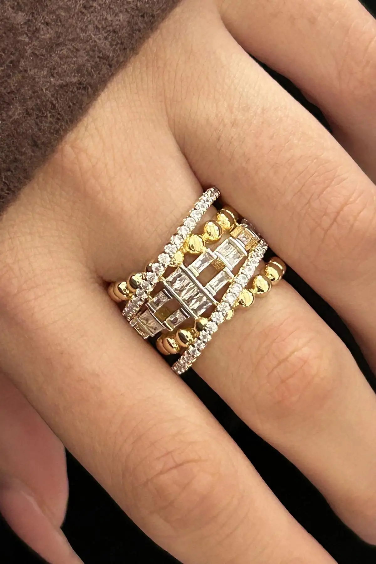 Altın Renk Taş Detaylı Ayarlanabilir Çelik Yüzük