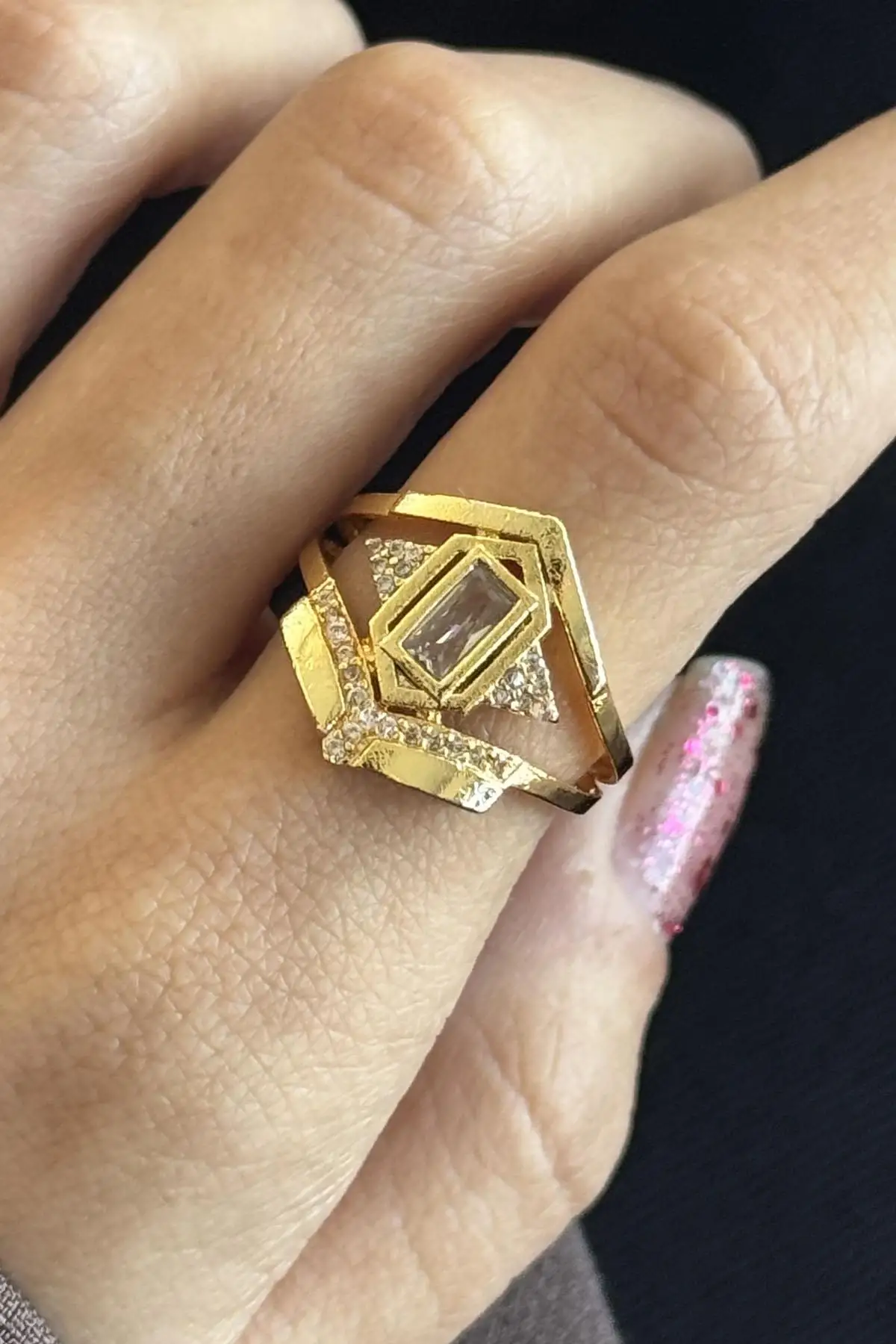 Altın Renk Taş Detaylı Ayarlanabilir Yüzük