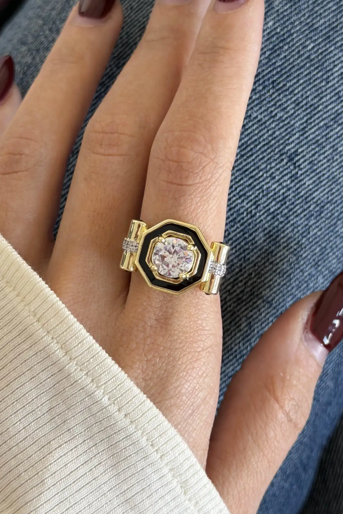 Altın Renk Taş Detaylı Ayarlanabilir Yüzük