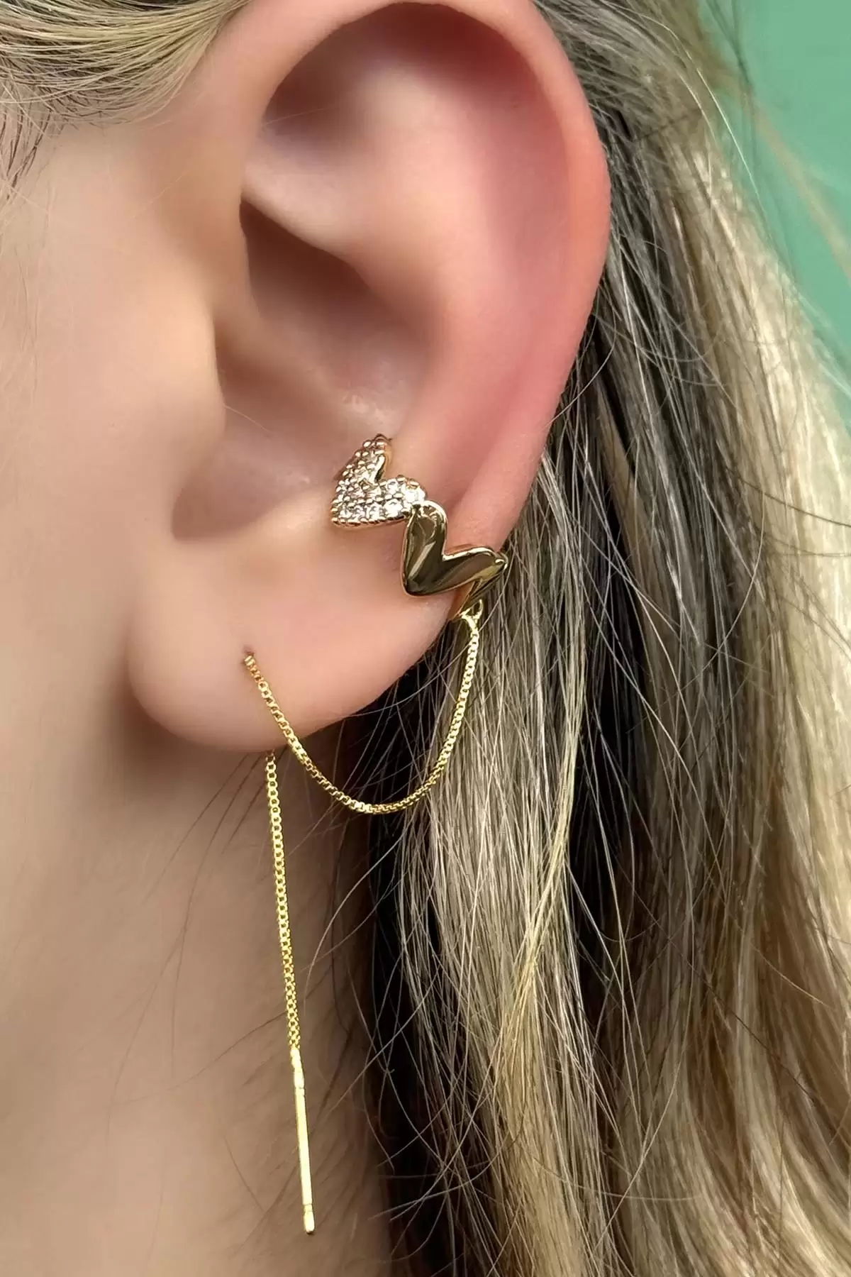 Altın Renk Taş Detaylı Ear Cuff (Tek)