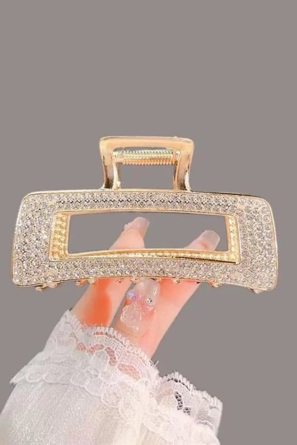 Altın Renk Taş Detaylı Metal Mandal Toka