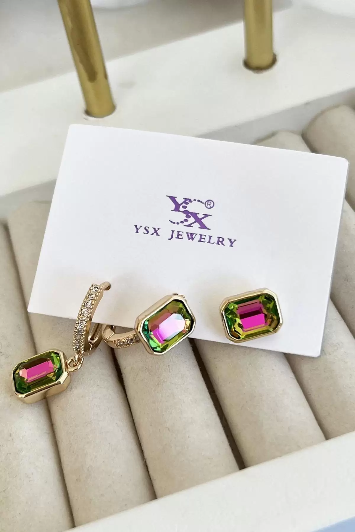 Altın Renk Taş Detaylı VİP 3lü YSX Küpe Set