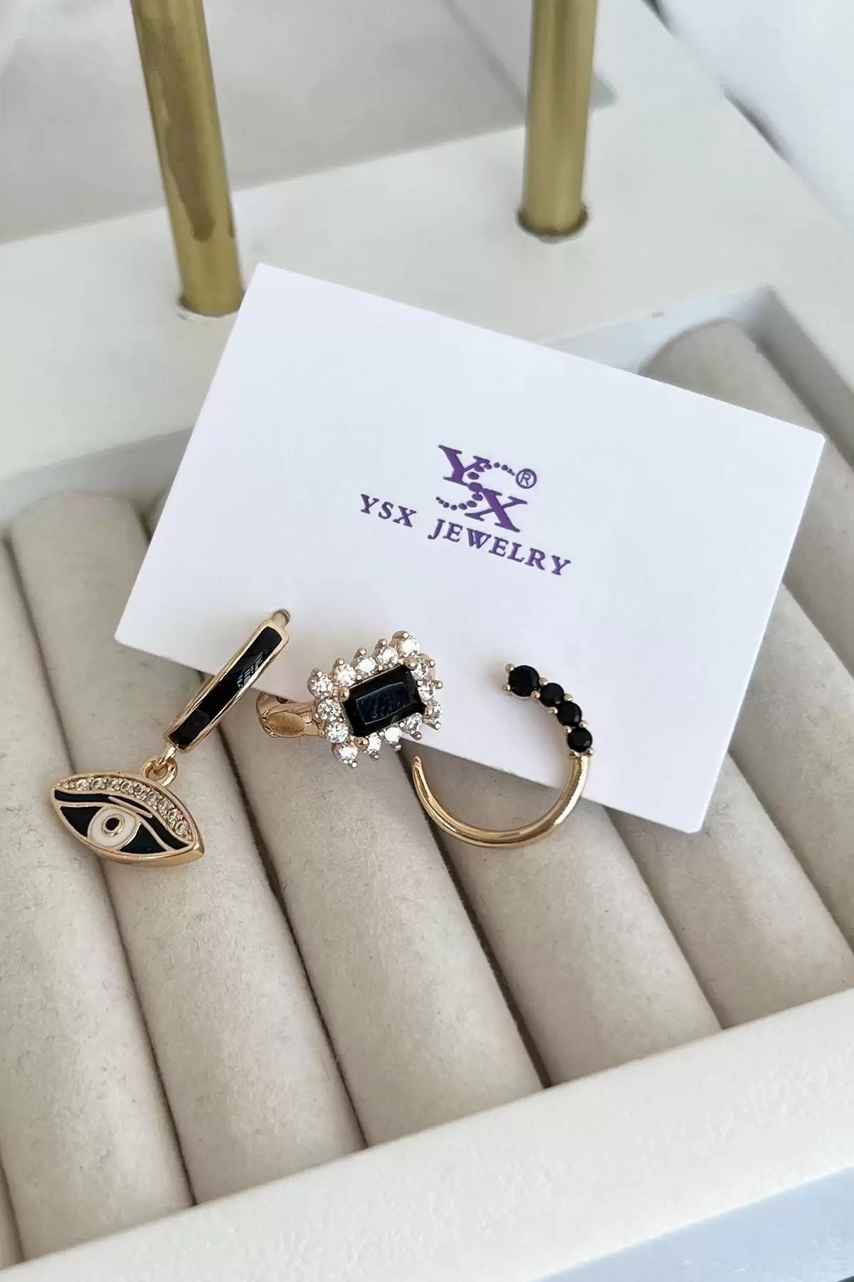 Altın Renk Taş Detaylı VİP 3lü YSX Küpe Set