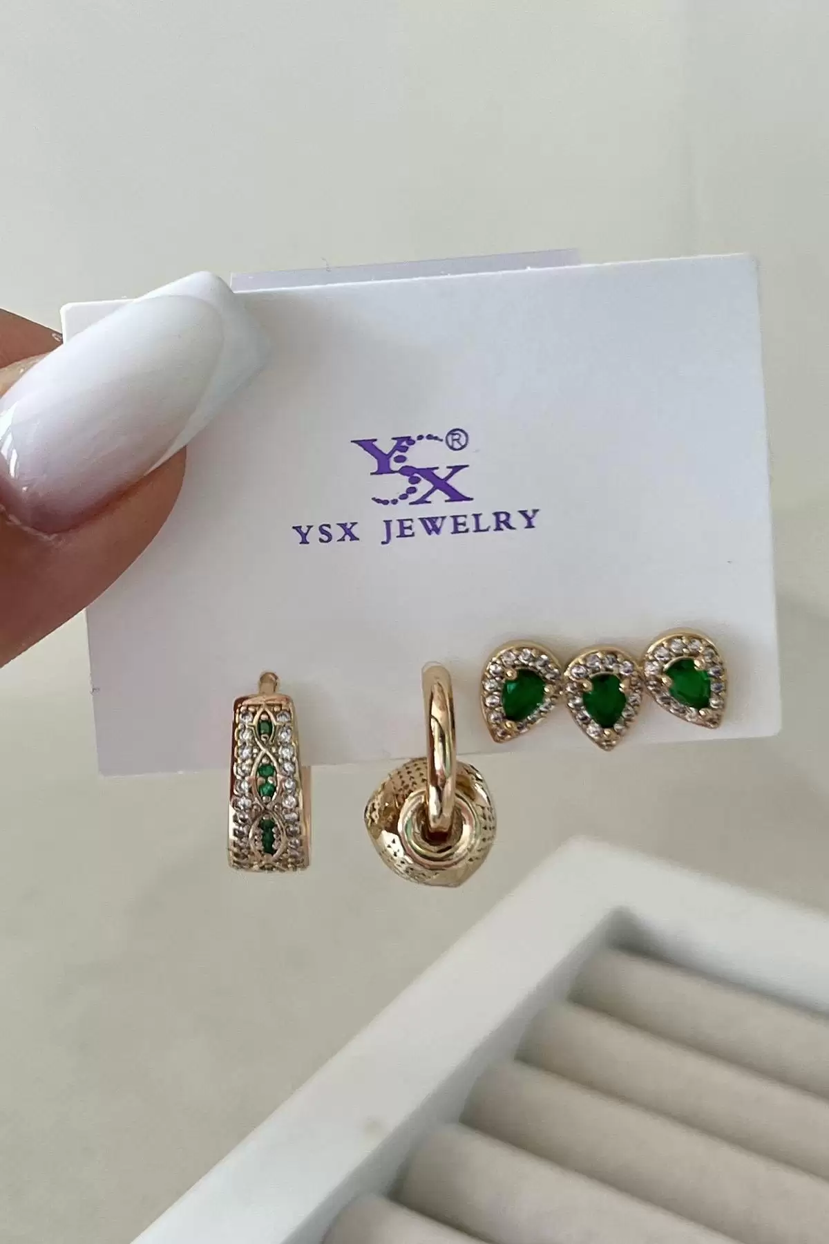 Altın Renk Taş Detaylı VİP 3lü YSX Küpe Set