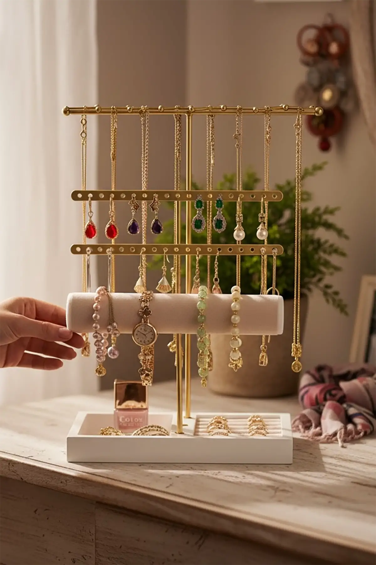 Altın Renk Üç Katlı Saat/Bileklik Takı Standı