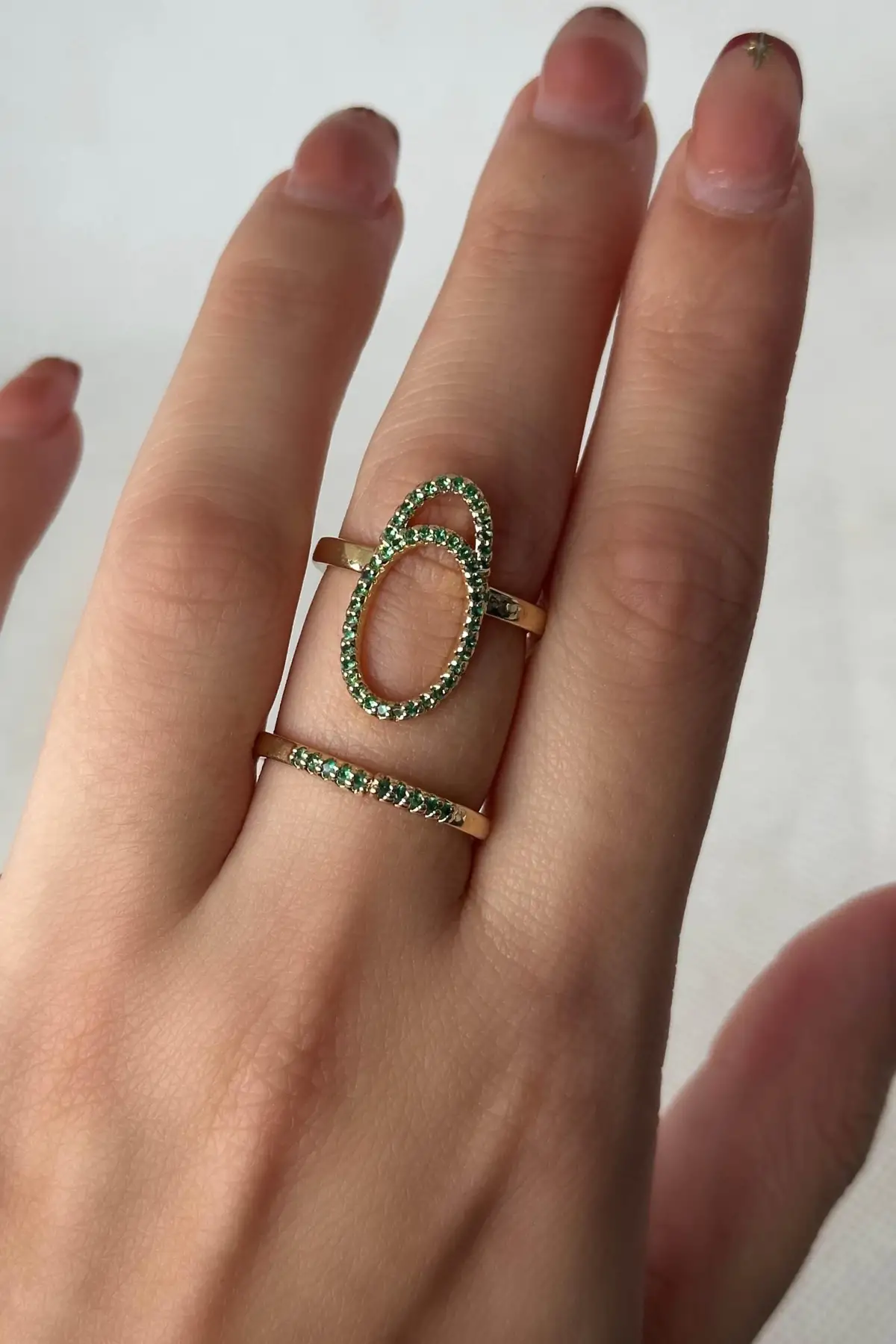 Altın Renk Yeşil Taş Detaylı Ayarlanabilir Çelik Yüzük