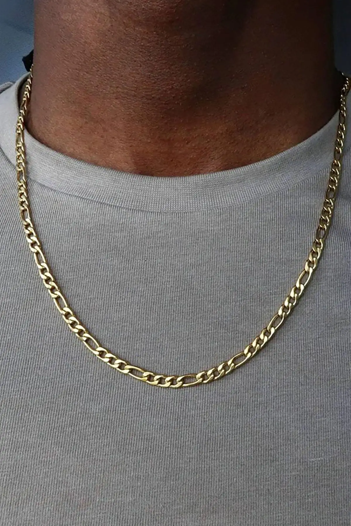 Altın Renk Zincir Detaylı Unisex Çelik Kolye