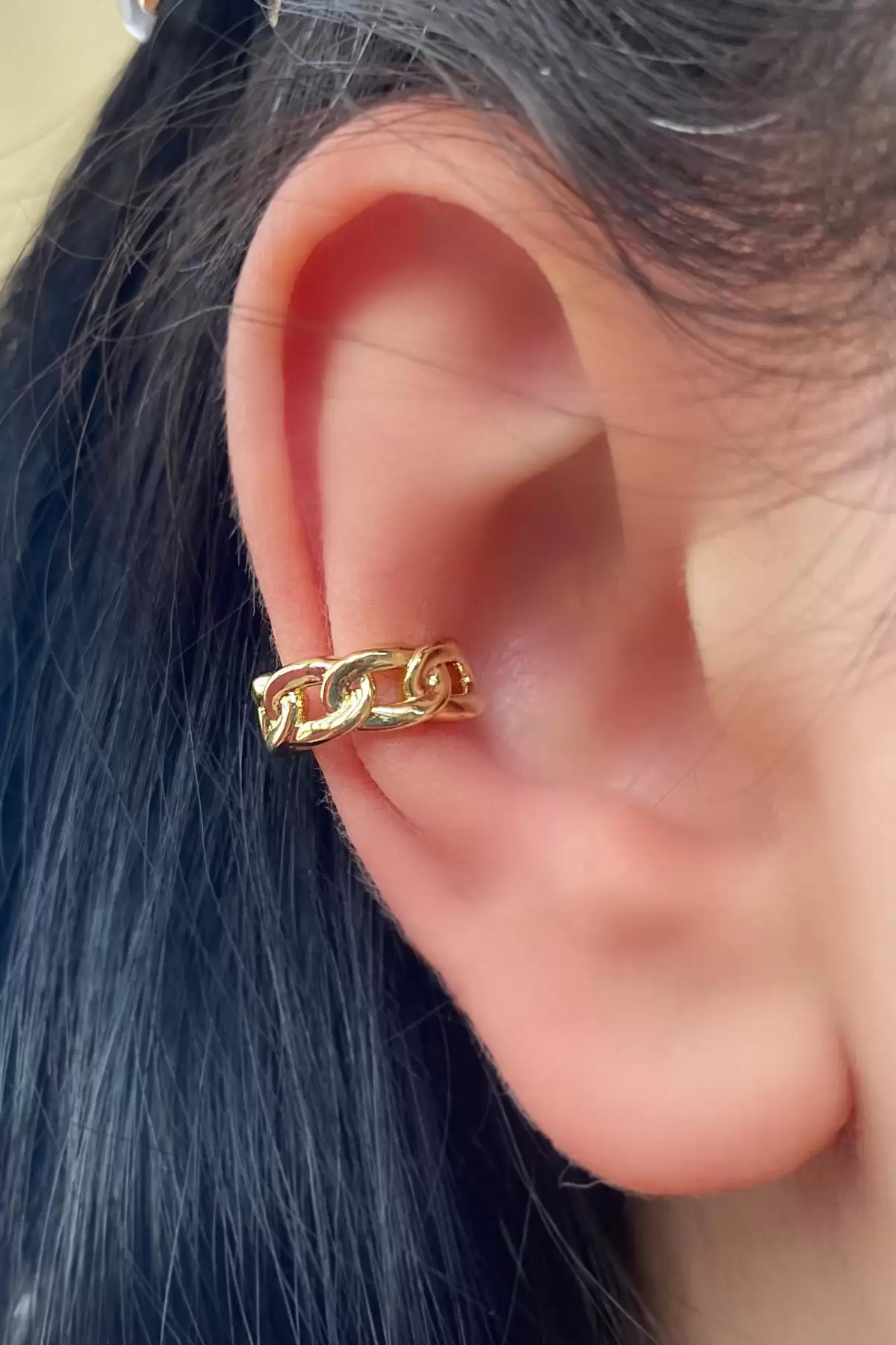 Altın Renk Zincir Figürlü Çelik Ear Cuff (Tek)