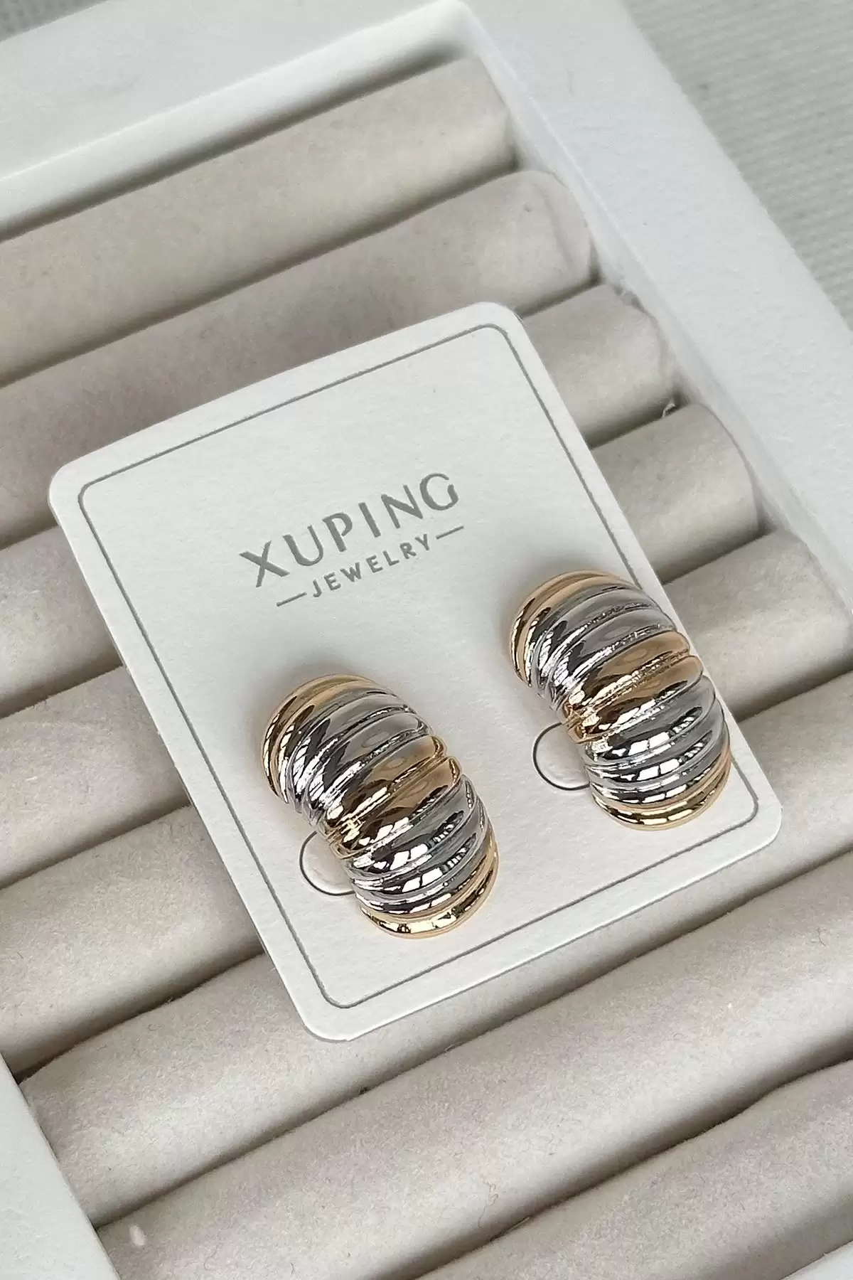 Altın Ve Gümüş Renk Çelik Xuping Küpe (Çift)