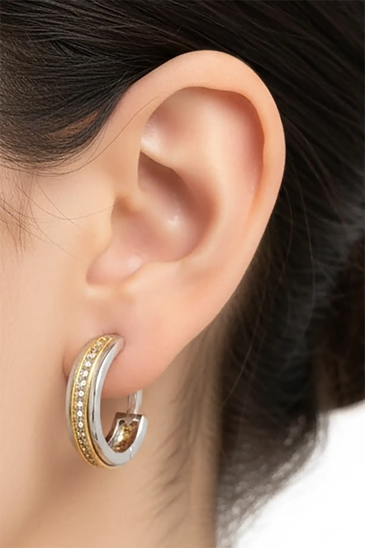 Altın Ve Gümüş Renk Taş Detaylı Çelik Halka Küpe (Çift)