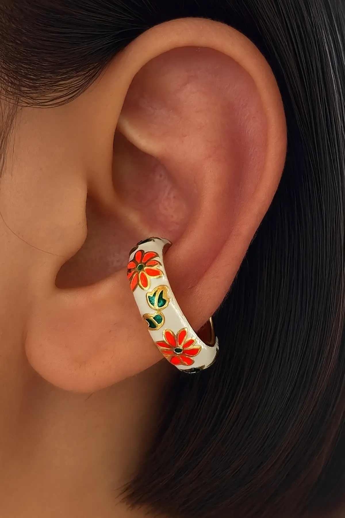 Beyaz Renk Çiçek Figürlü Ear Cuff (Tek)