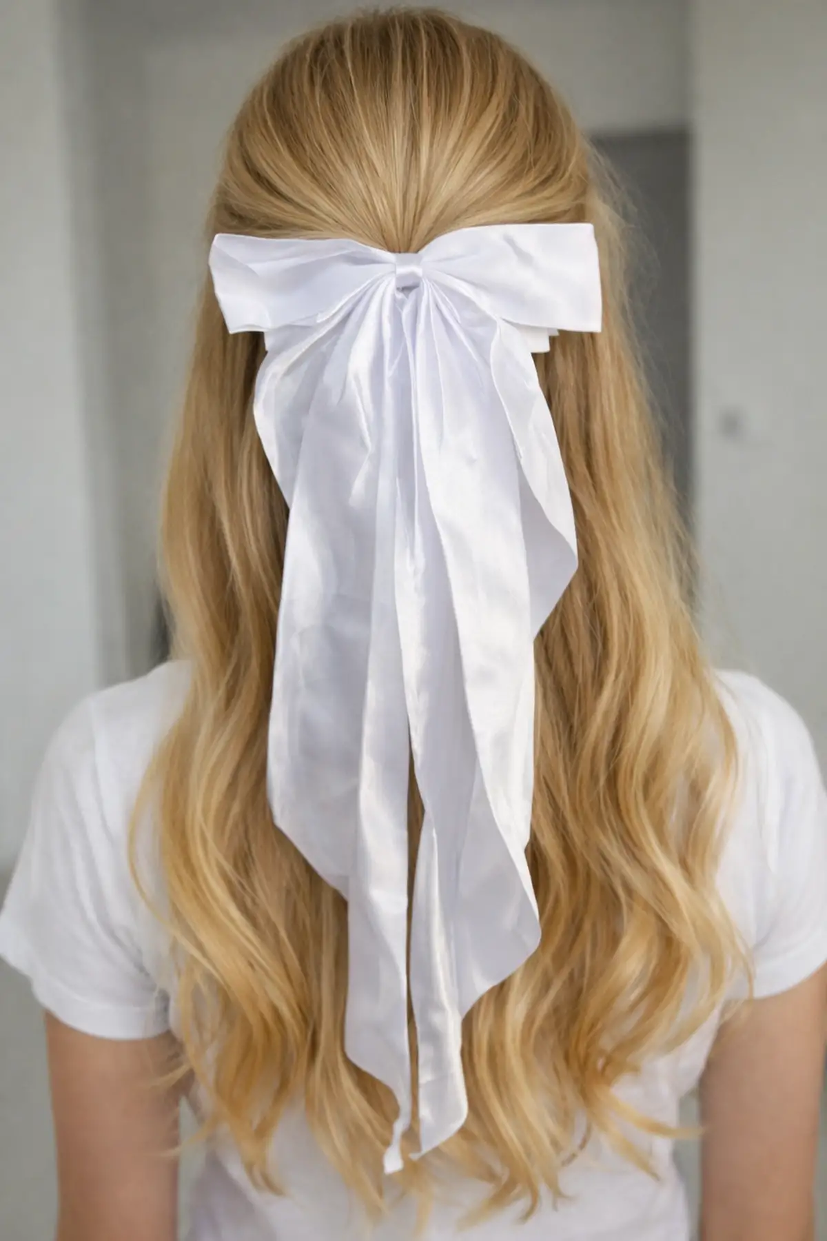 Beyaz Renk Kurdele Pens Toka