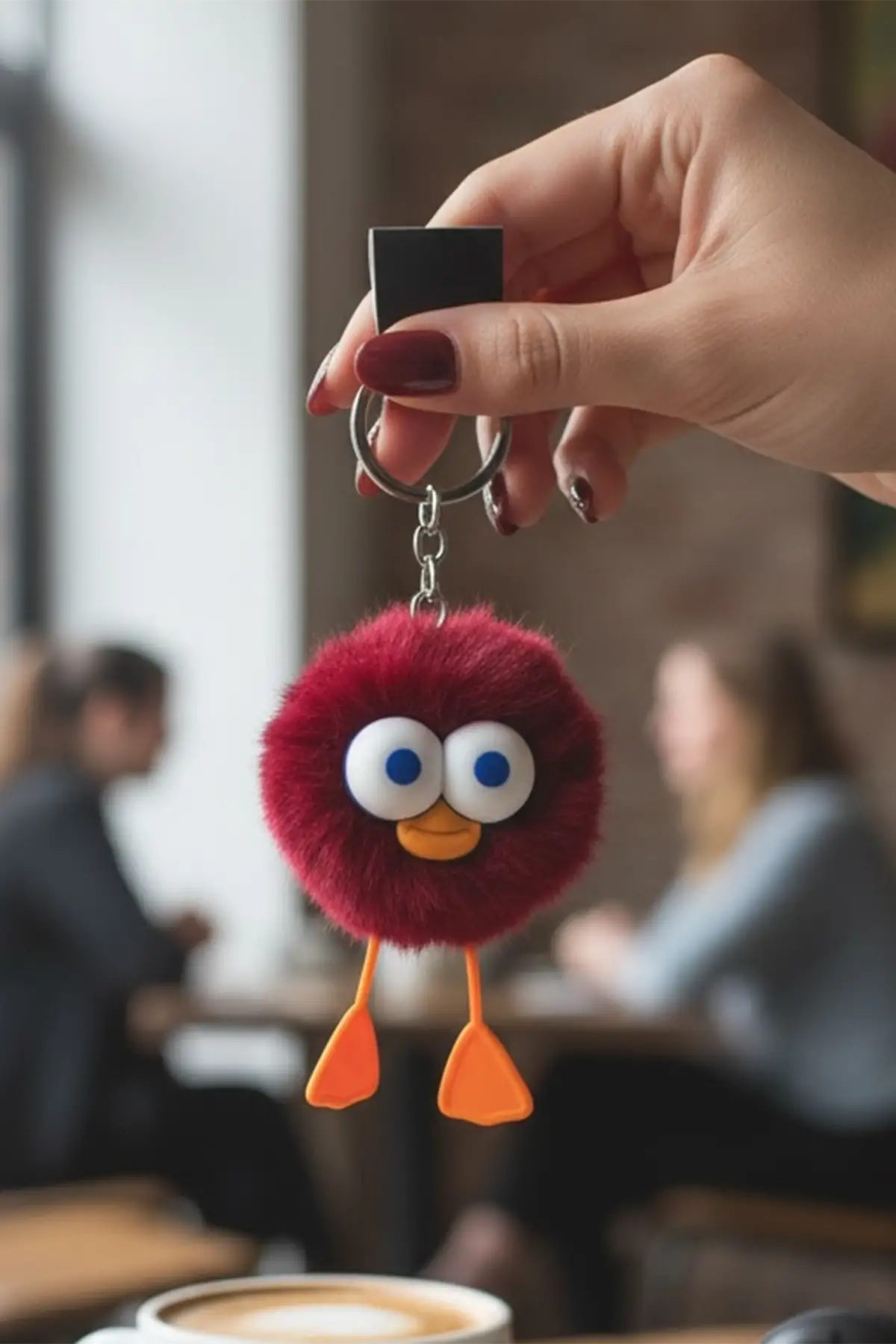 Bordo Renk Canavar Detaylı Peluş Anahtarlık