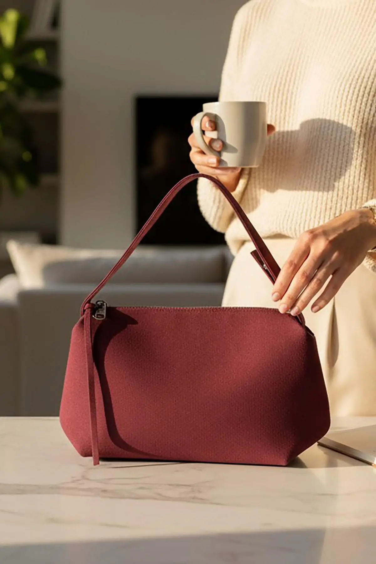 Bordo Renk Süet Kadın Çanta