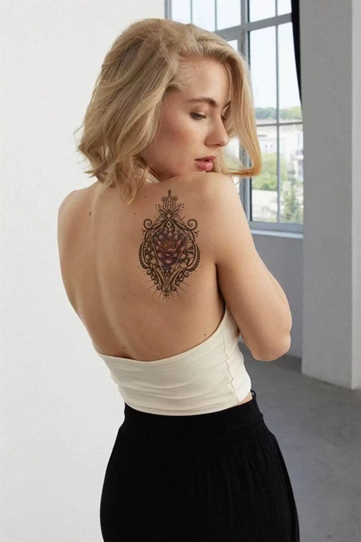 Çiçek Motifli Geçici Dövme Tattoo