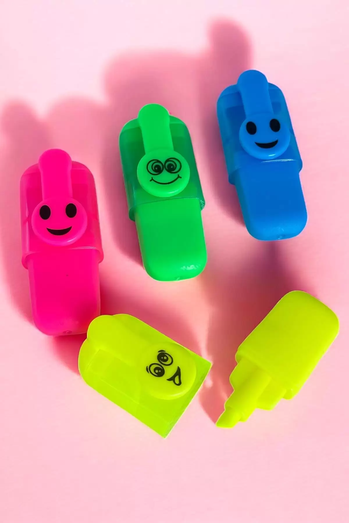 Emoji Figürlü 4lü Fosforlu Kalem Set
