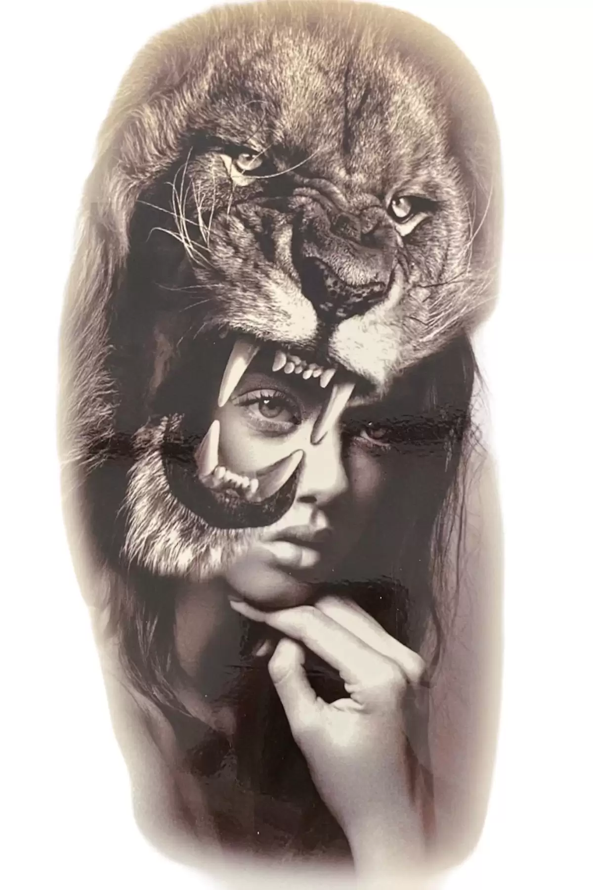 Geçici Aslan Ve Kız Figürlü Dövme Tattoo