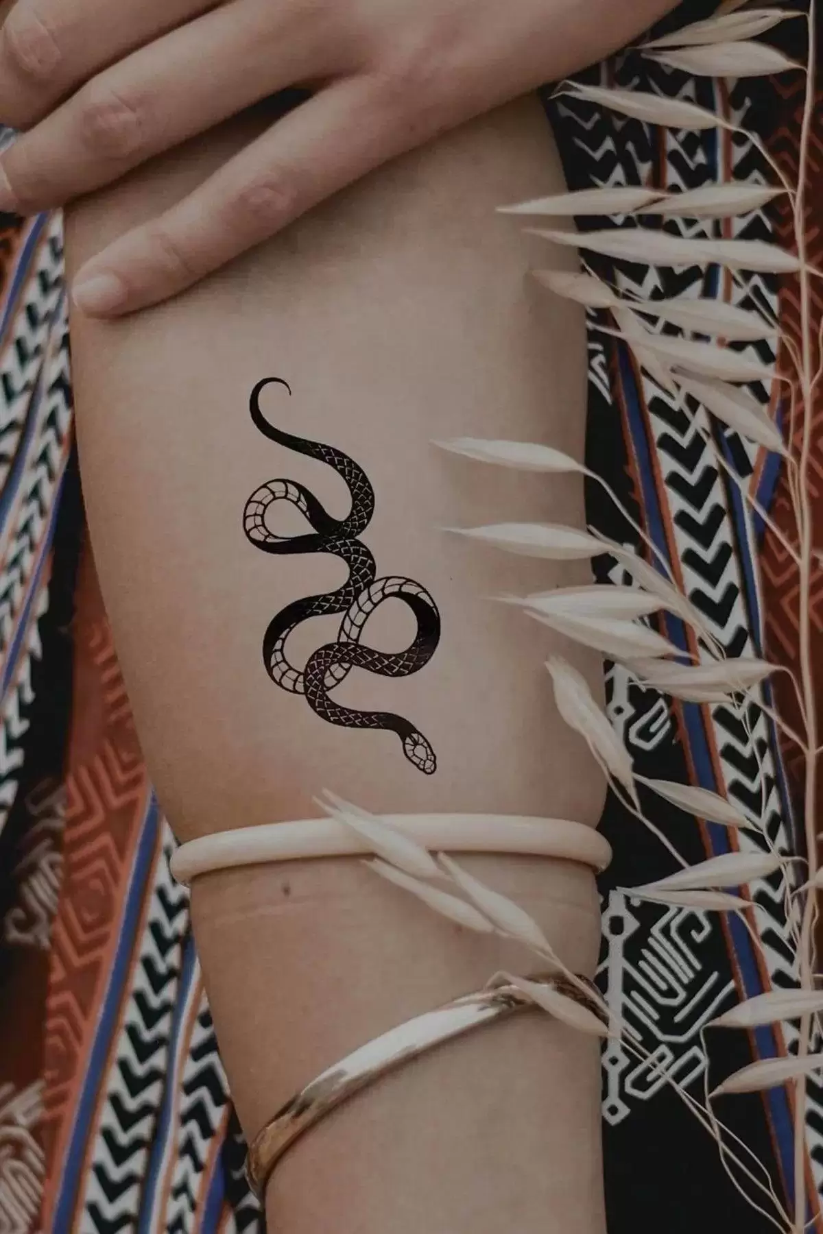 Geçici Yılan Figürlü Dövme Tatto