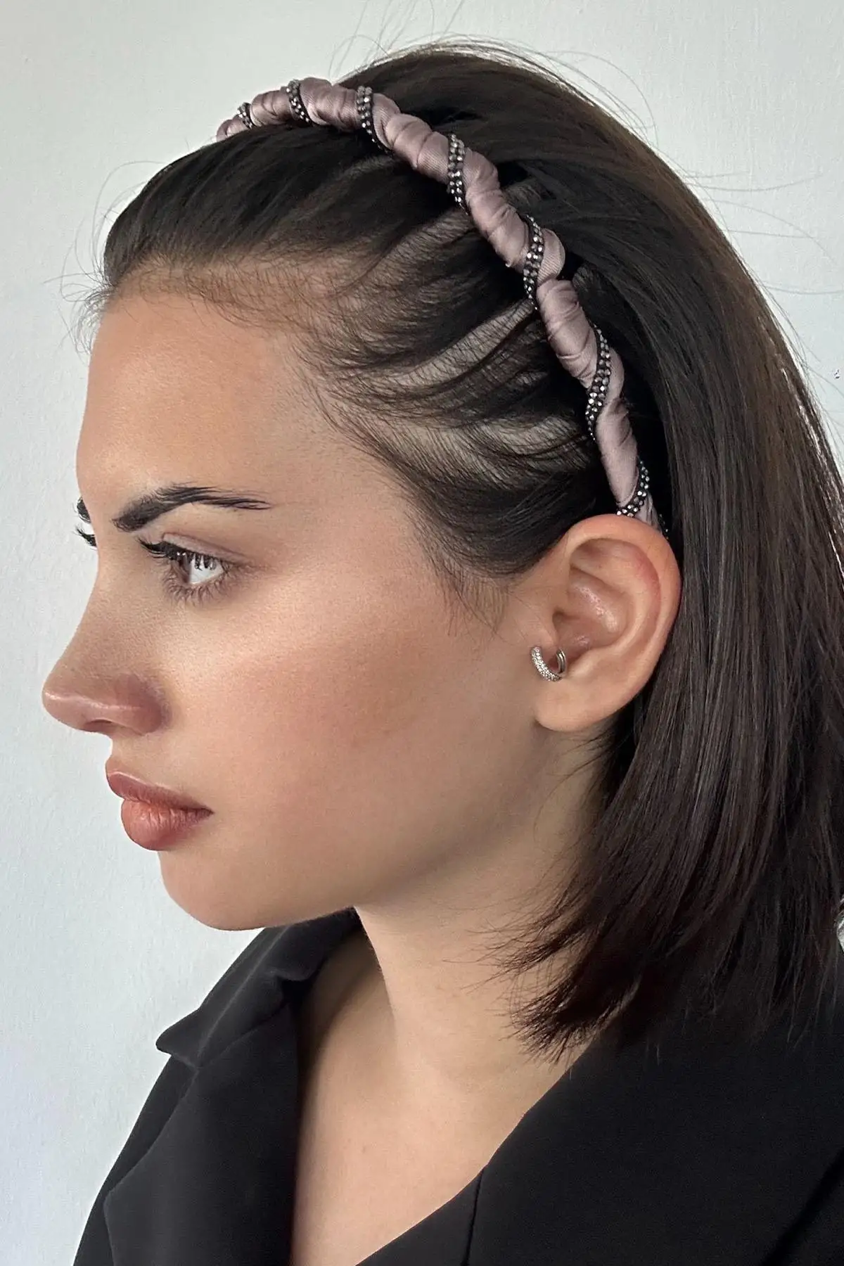 Gül Kurusu Renk Taş Detaylı Taraklı Taç