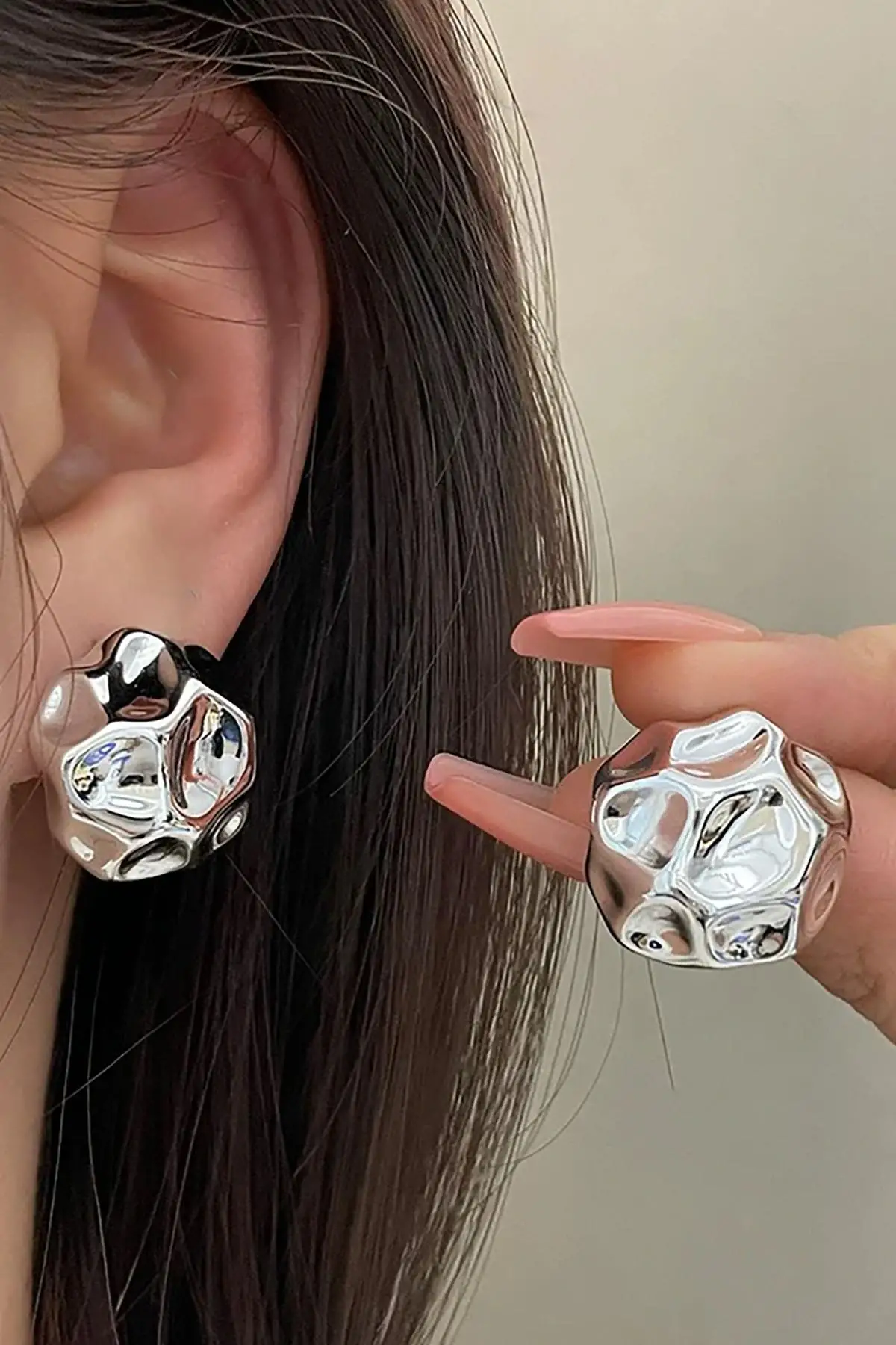 Gümüş Renk Çelik Küpe (Çift)