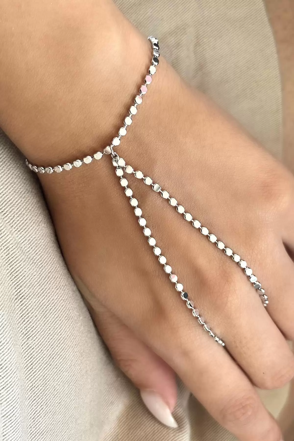 Gümüş Renk Ezme Pul Çelik Şahmeran