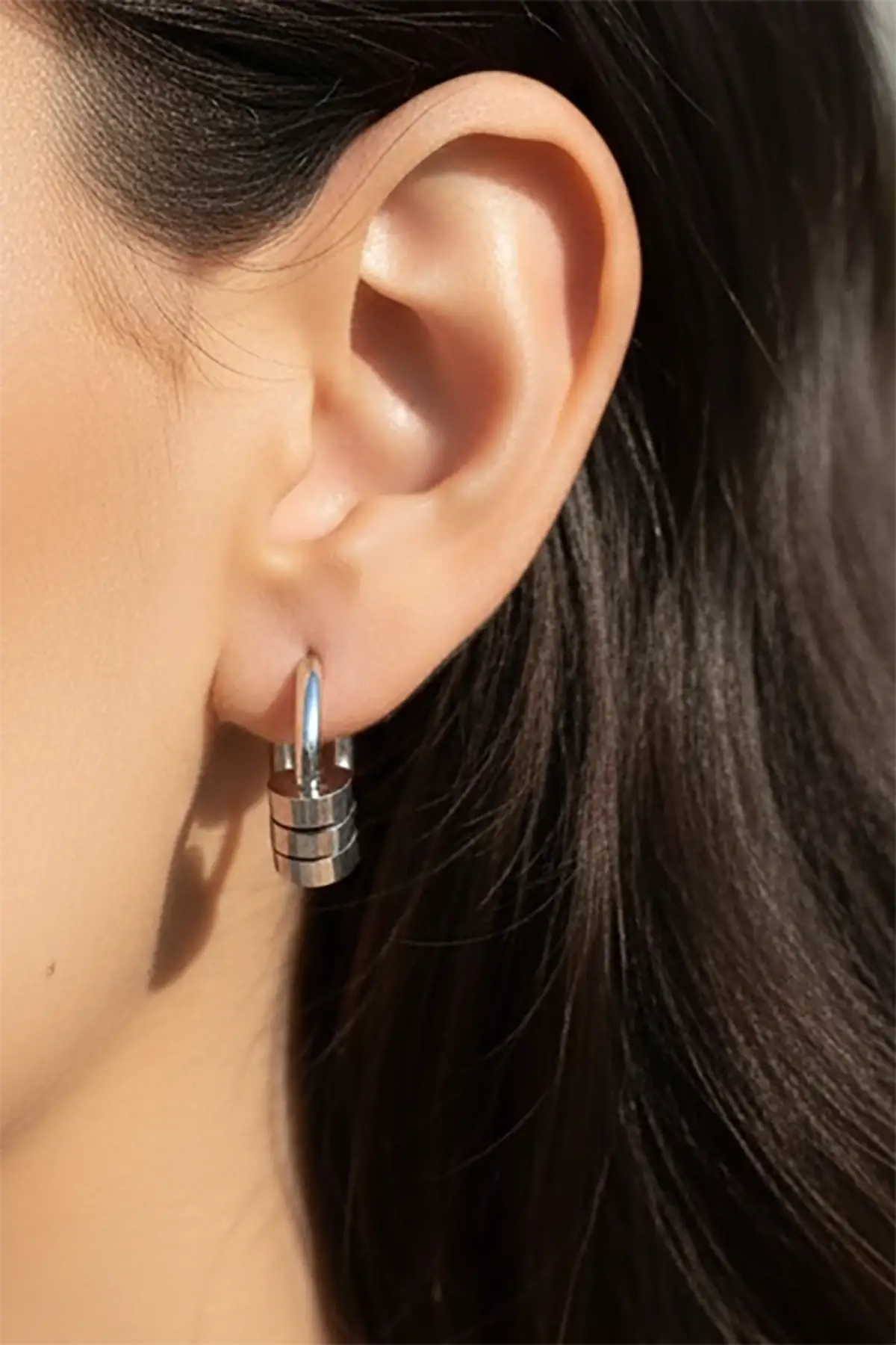 Gümüş Renk Kalp Figürlü Çelik Halka Küpe (Çift)