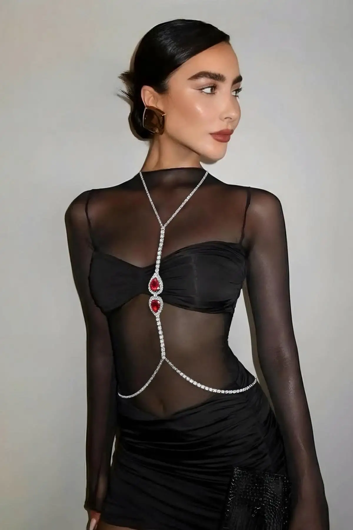 Gümüş Renk Kırmızı Taş Detaylı Tasarım Vücut Aksesuar