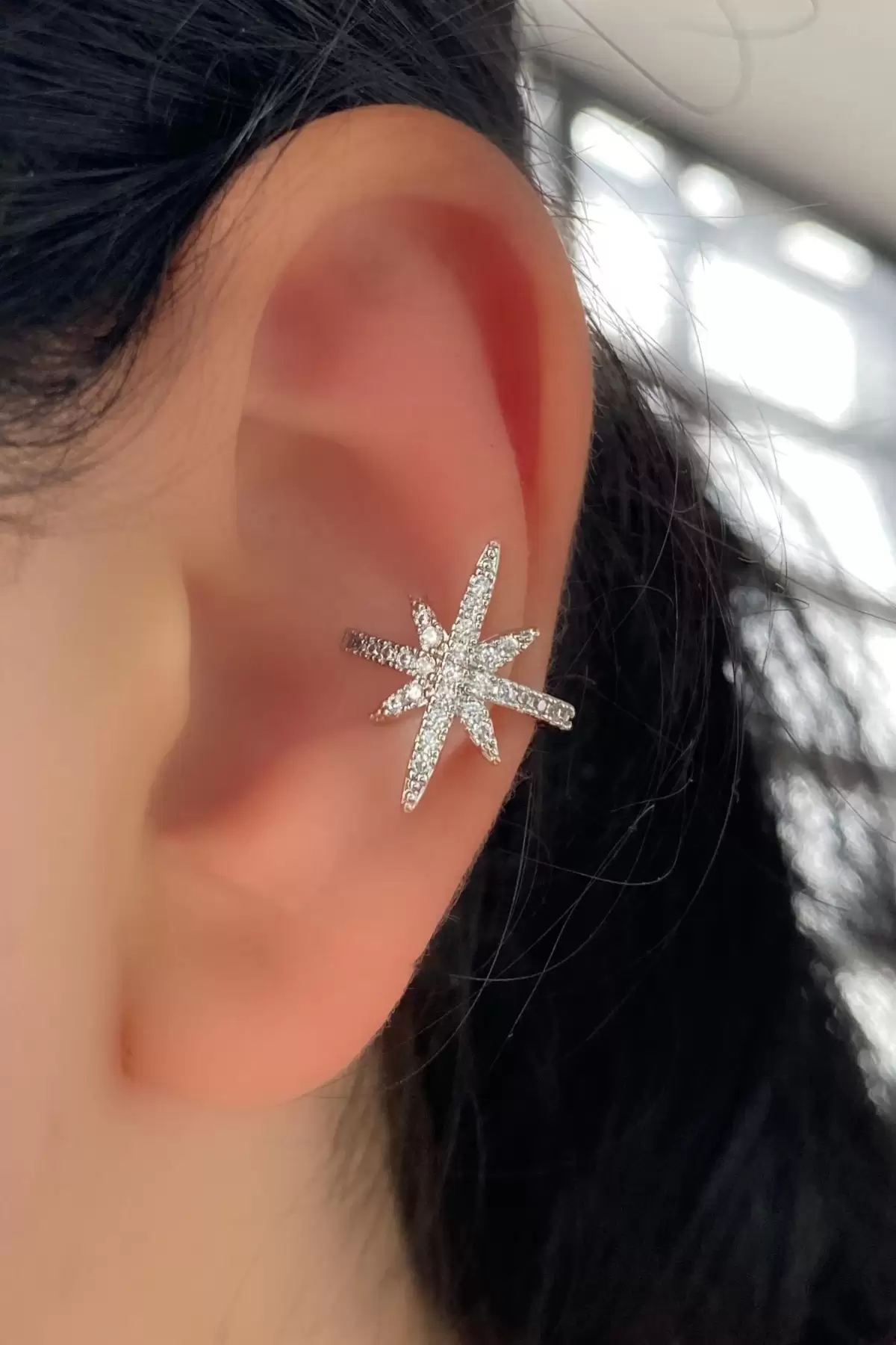 Gümüş Renk Kuzey Yıldızı Figürlü Ear Cuff Küpe (Tek)