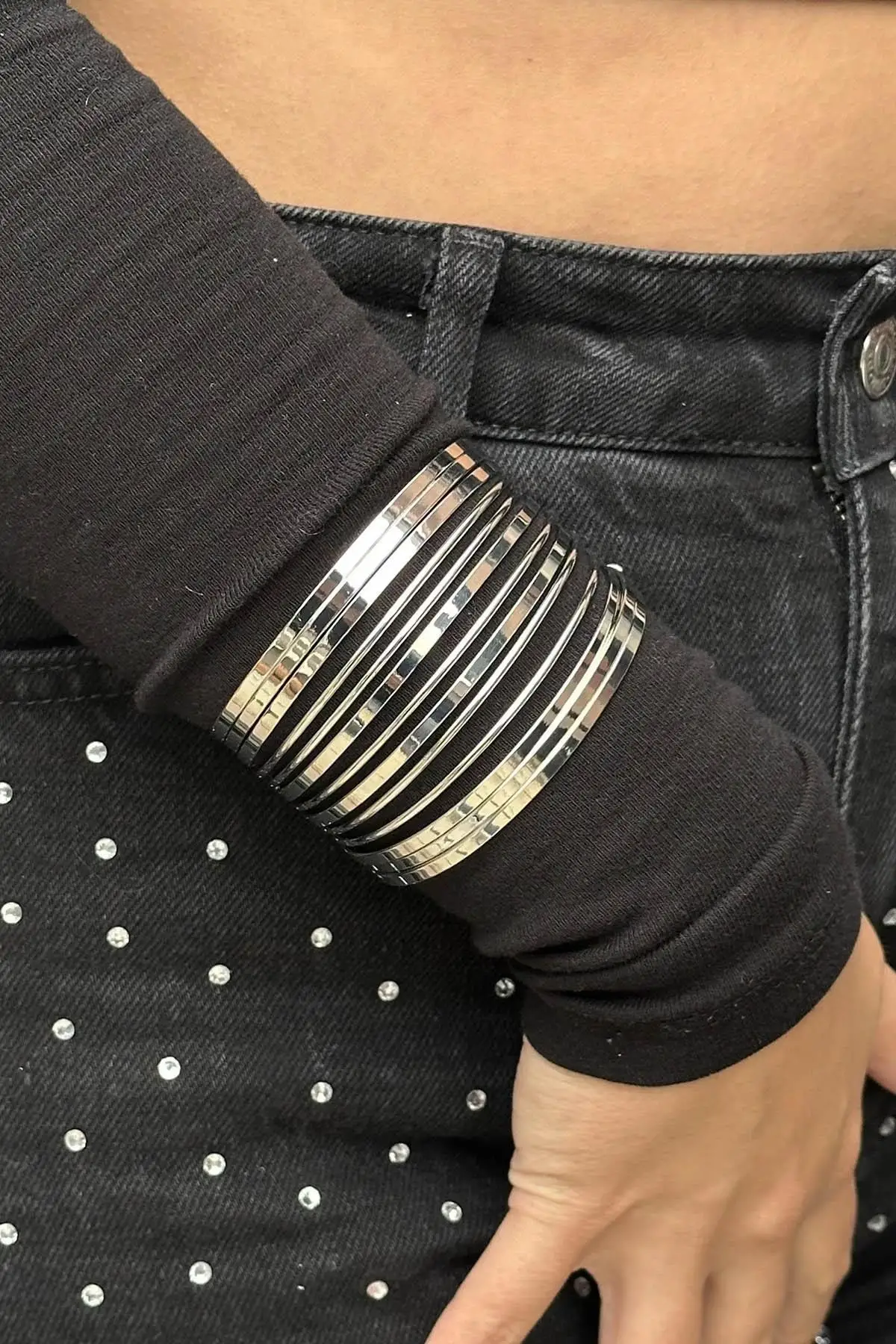 Gümüş Renk Metal Kelepçe Bileklik