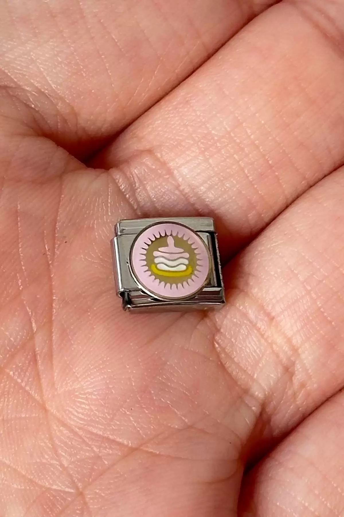 Gümüş Renk Pasta Figürlü Çelik Nomination Charm (Tek)