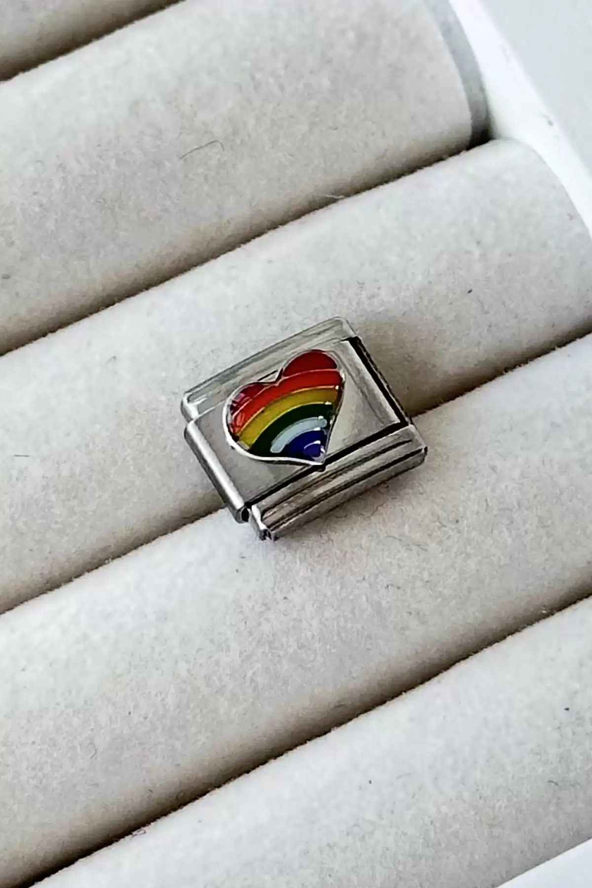 Gümüş Renk Renkli Kalp Figürlü Çelik Nomination Charm (Tek)