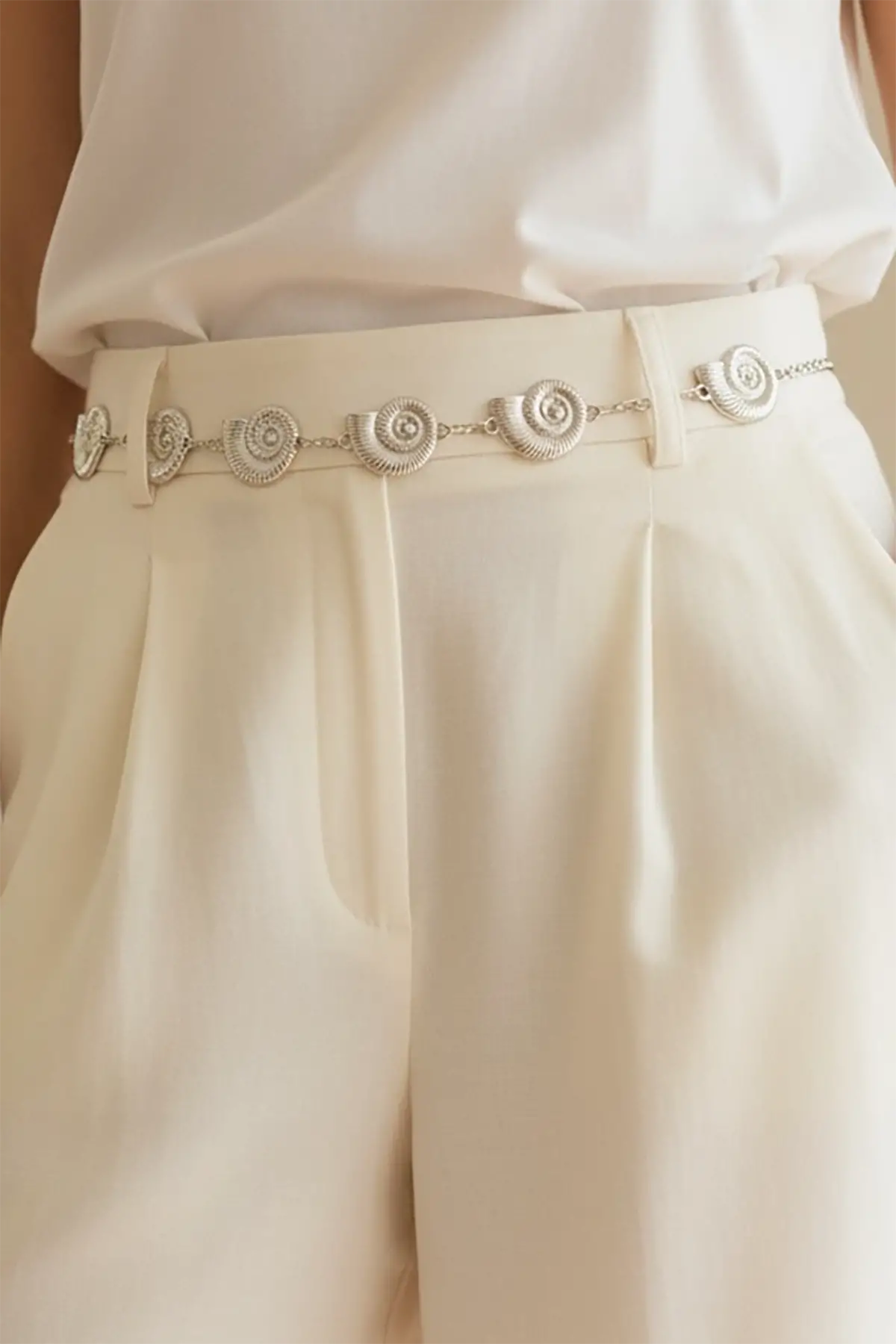 Gümüş Renk Salyangoz Figürlü Zincir Kemer