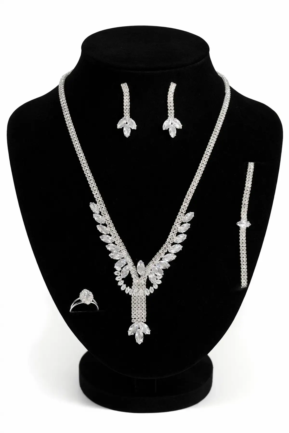 Gümüş Renk Taş Detaylı 4lü Abiye Set