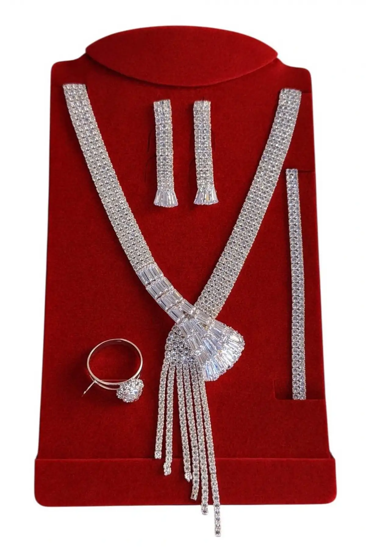 Gümüş Renk Taş Detaylı 4lü Abiye Set