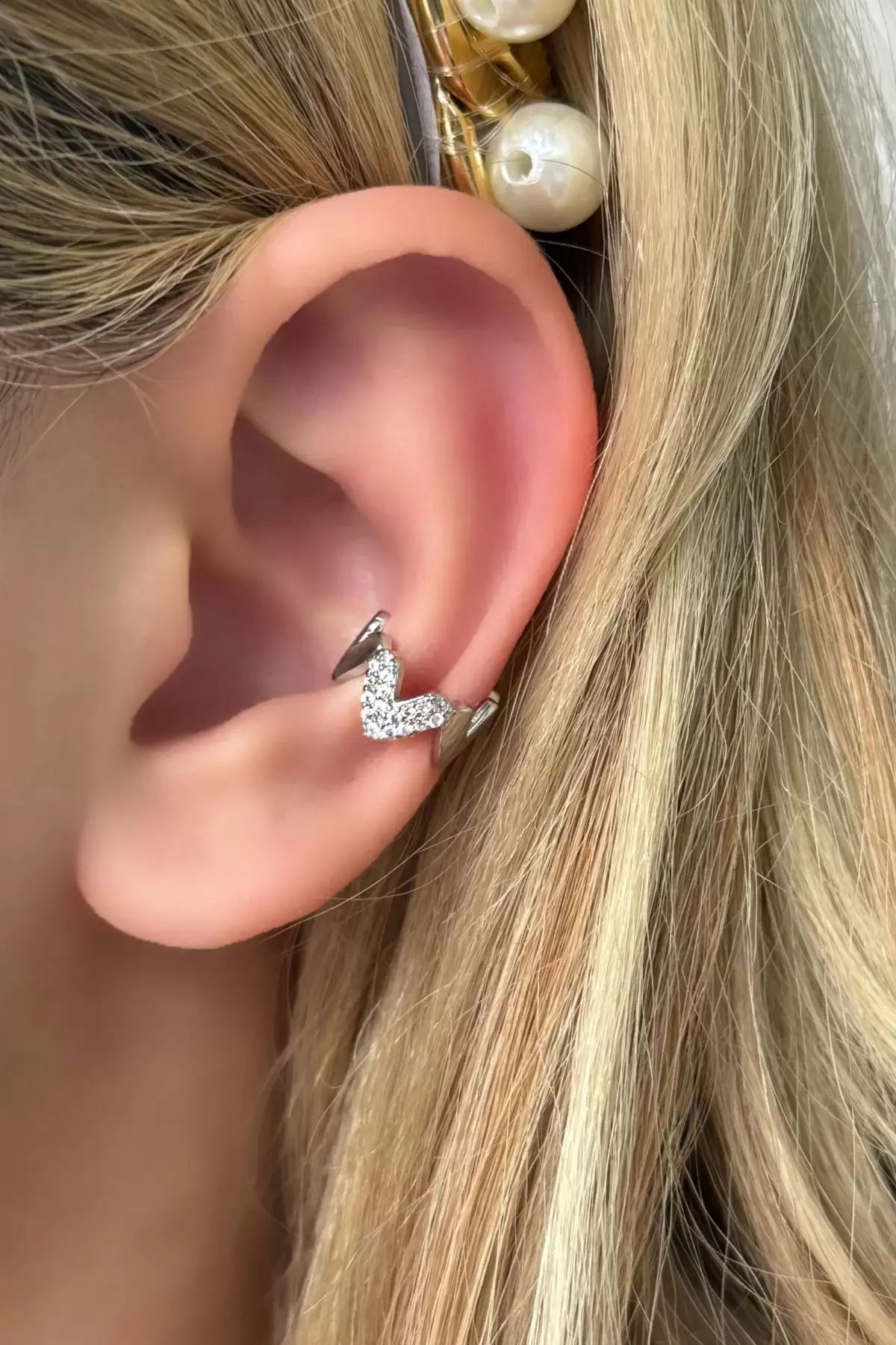 Gümüş Renk Taş Detaylı Çelik Ear Cuff (Tek)