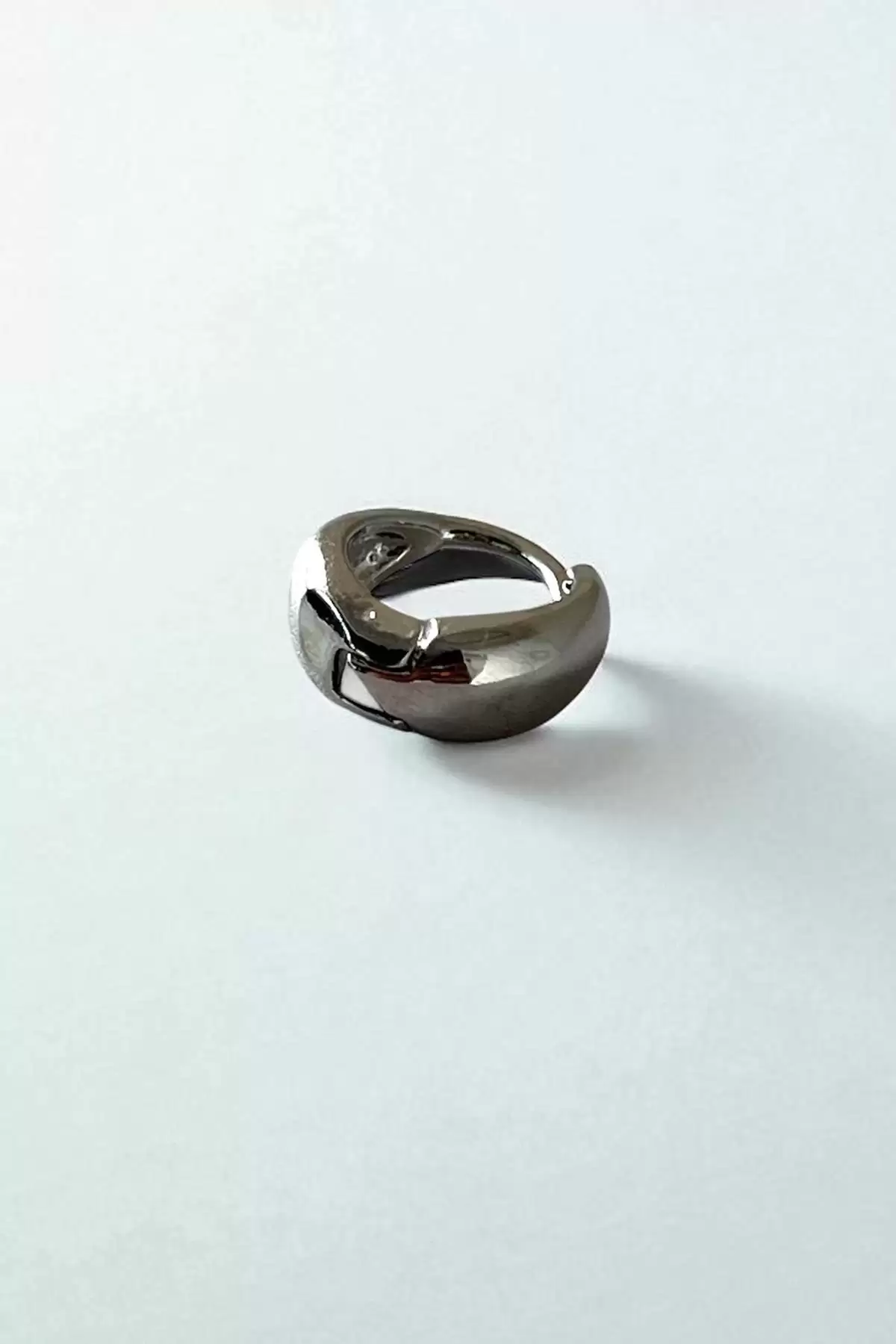 Gümüş Renk Taş Detaylı Çelik Tragus/Kıkırdak Küpe/Piercing (Tek)