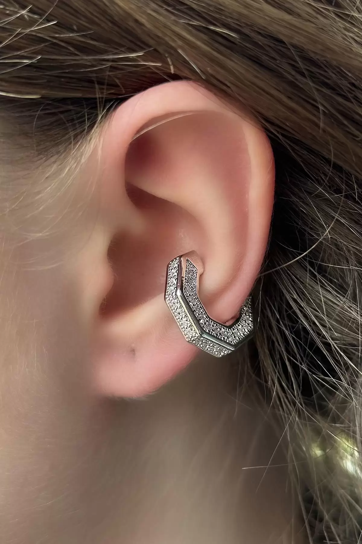 Gümüş Renk Taş Detaylı Ear Cuff (Tek)