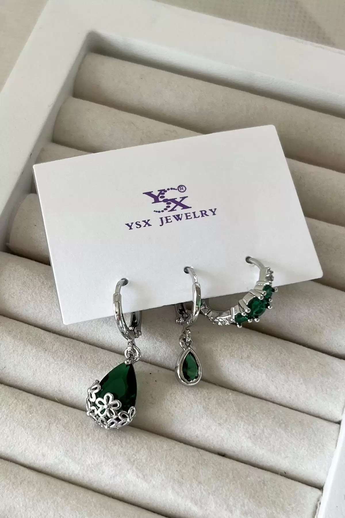 Gümüş Renk Taş Detaylı VİP 3lü YSX Küpe Set