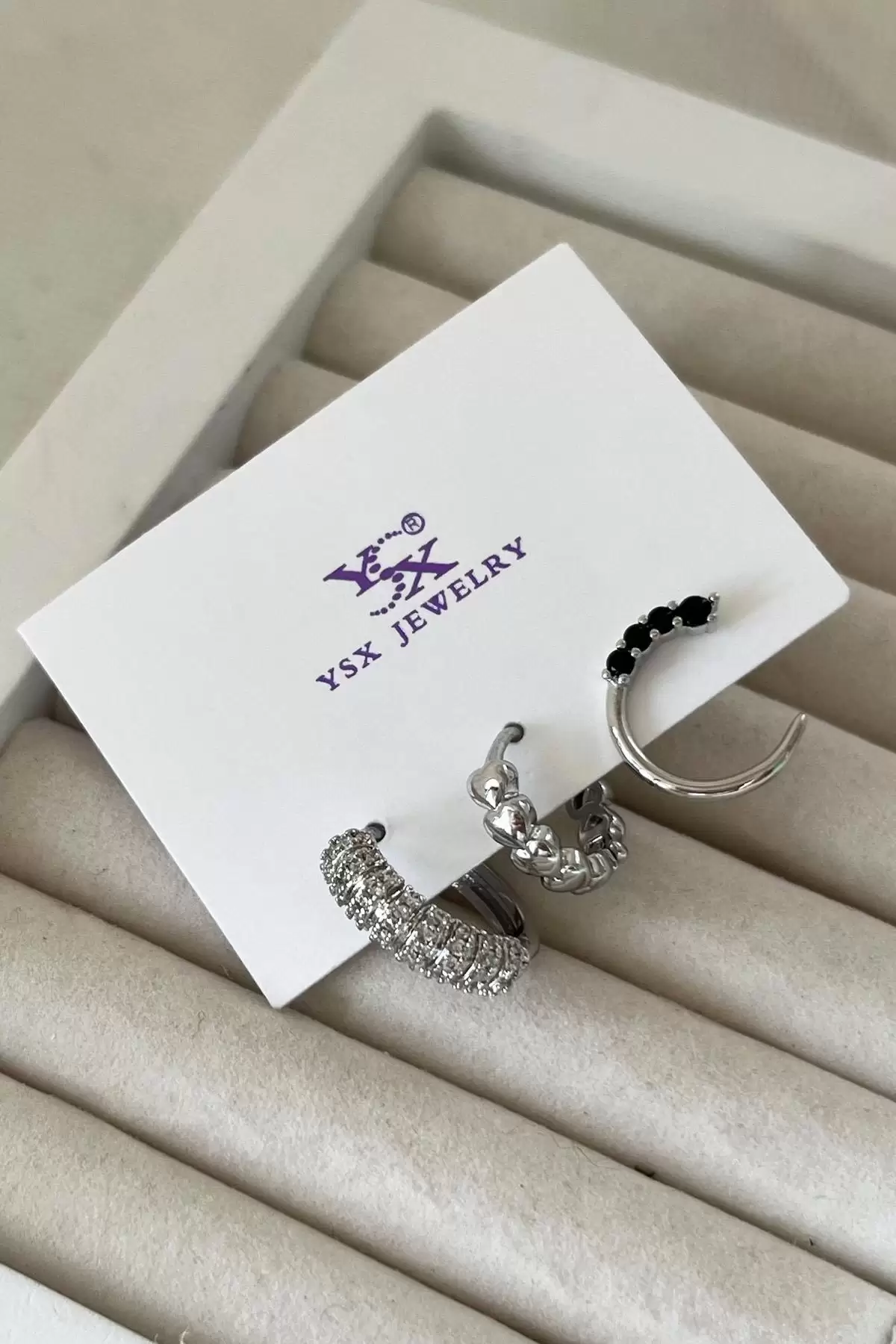 Gümüş Renk Taş Detaylı VİP 3lü YSX Küpe Set