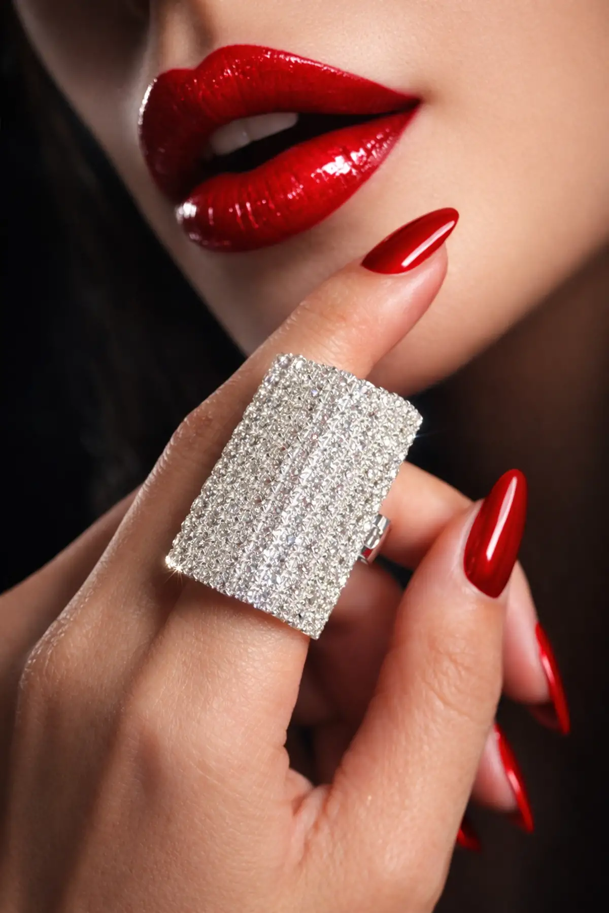 Gümüş Renk Taşlı Ayarlanabilir Yüzük