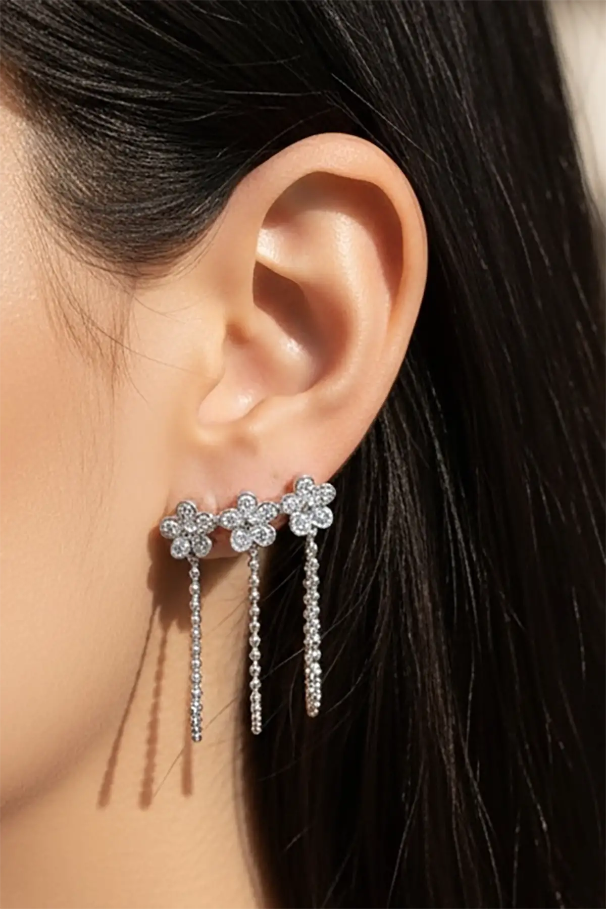 Gümüş Renk Üçlü Delik Görünümlü 14k Altın Kaplama Küpe (Çift)