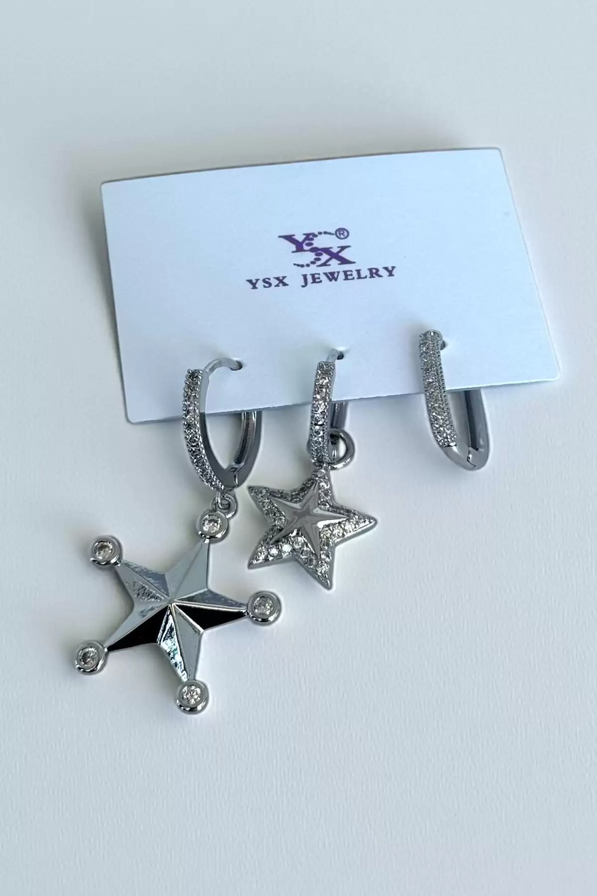 Gümüş Renk Yıldız Figürlü Taş Detaylı 6lı YSX Küpe Set