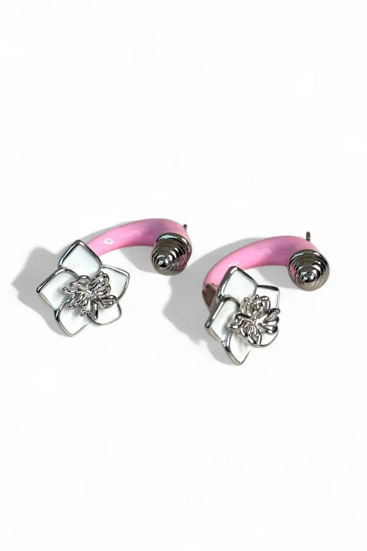Gümüş Ve Pembe Renk Çiçek Figürlü YSX Küpe (Çift)