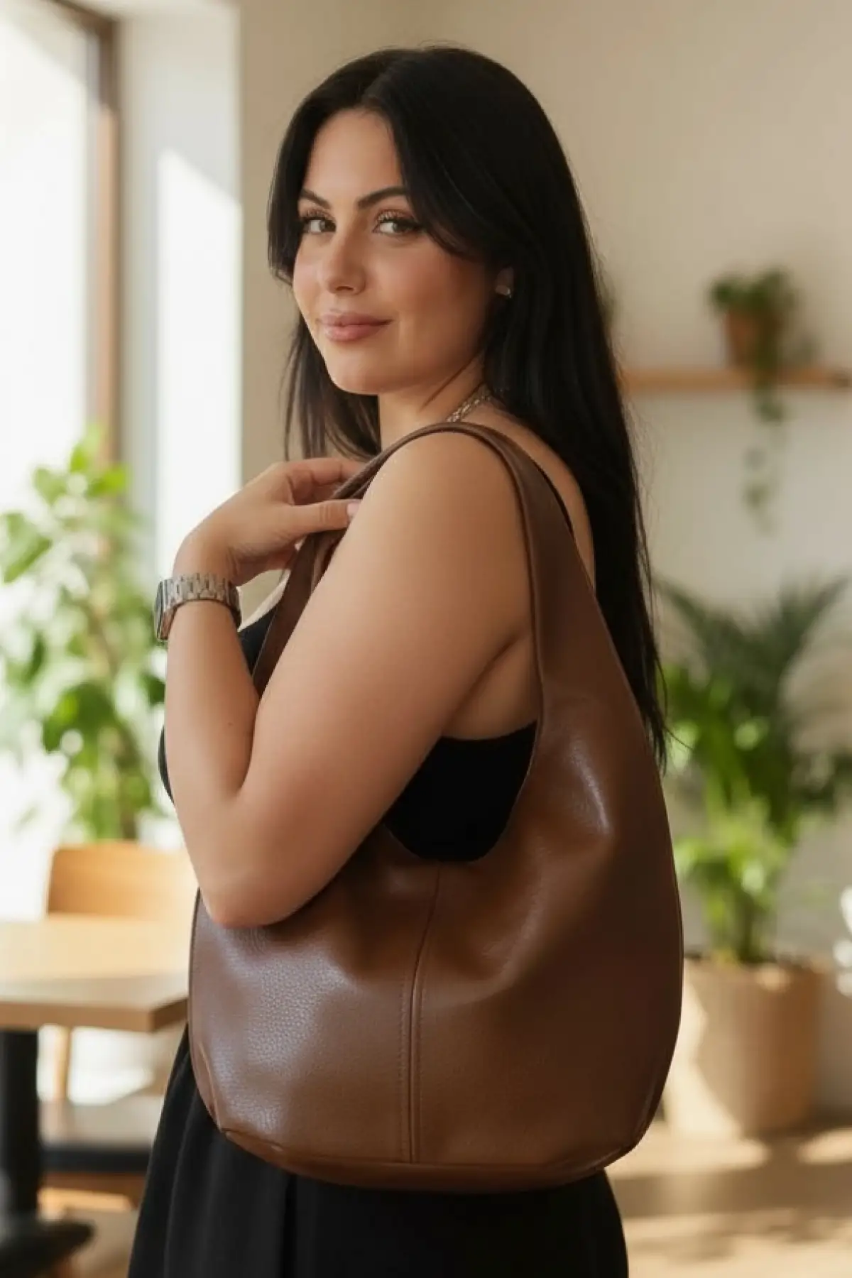 Kahverengi Büyük Boy Deri Kadın Çanta