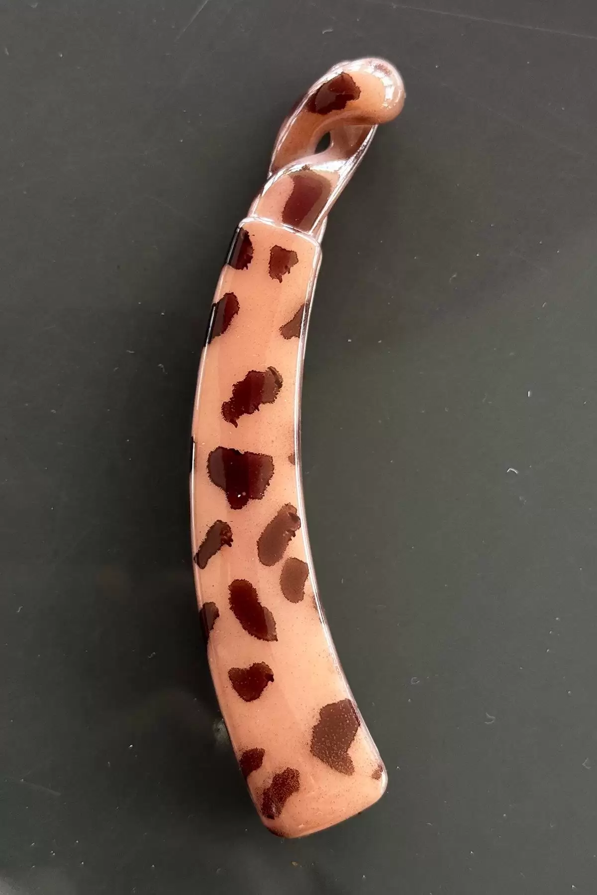 Kahverengi Leopar Desenli Muz Toka