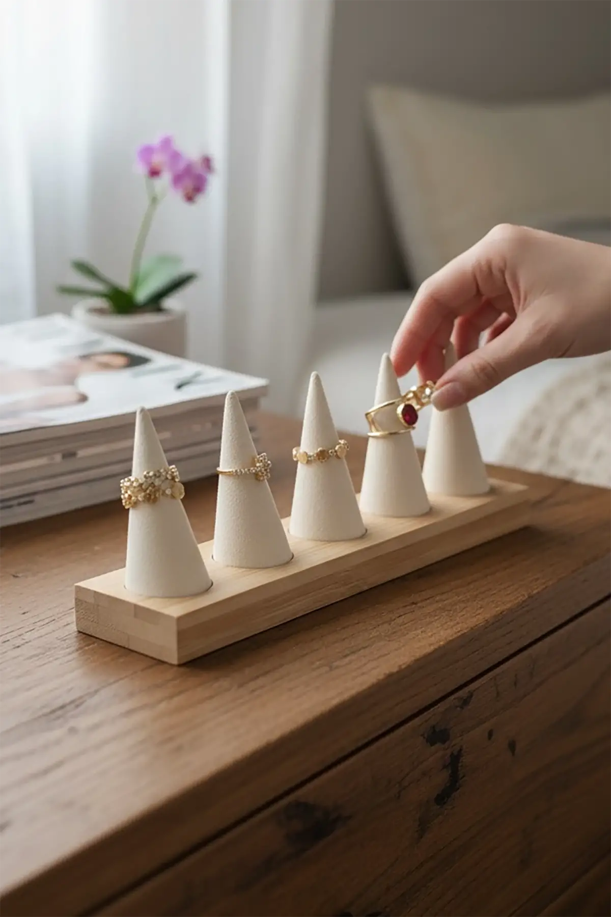 Kahverengi Takı/Yüzük Standı