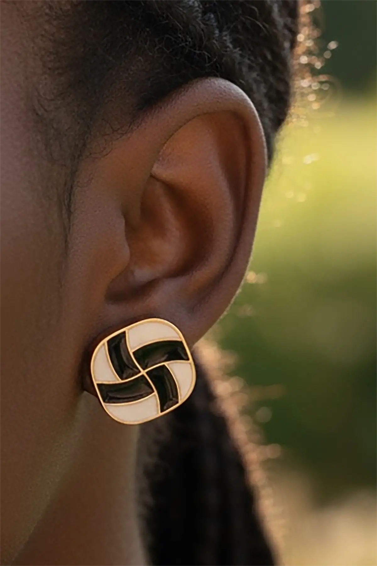 Karışık Renk Çelik Küpe (Çift)